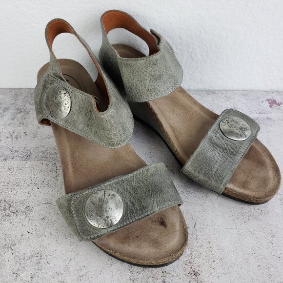 TAOS Carousel 2 Cork Wedge Leather Sandal Gray size 38 US 7/7.5 Lagenlook Boho - Picture 6 of 16